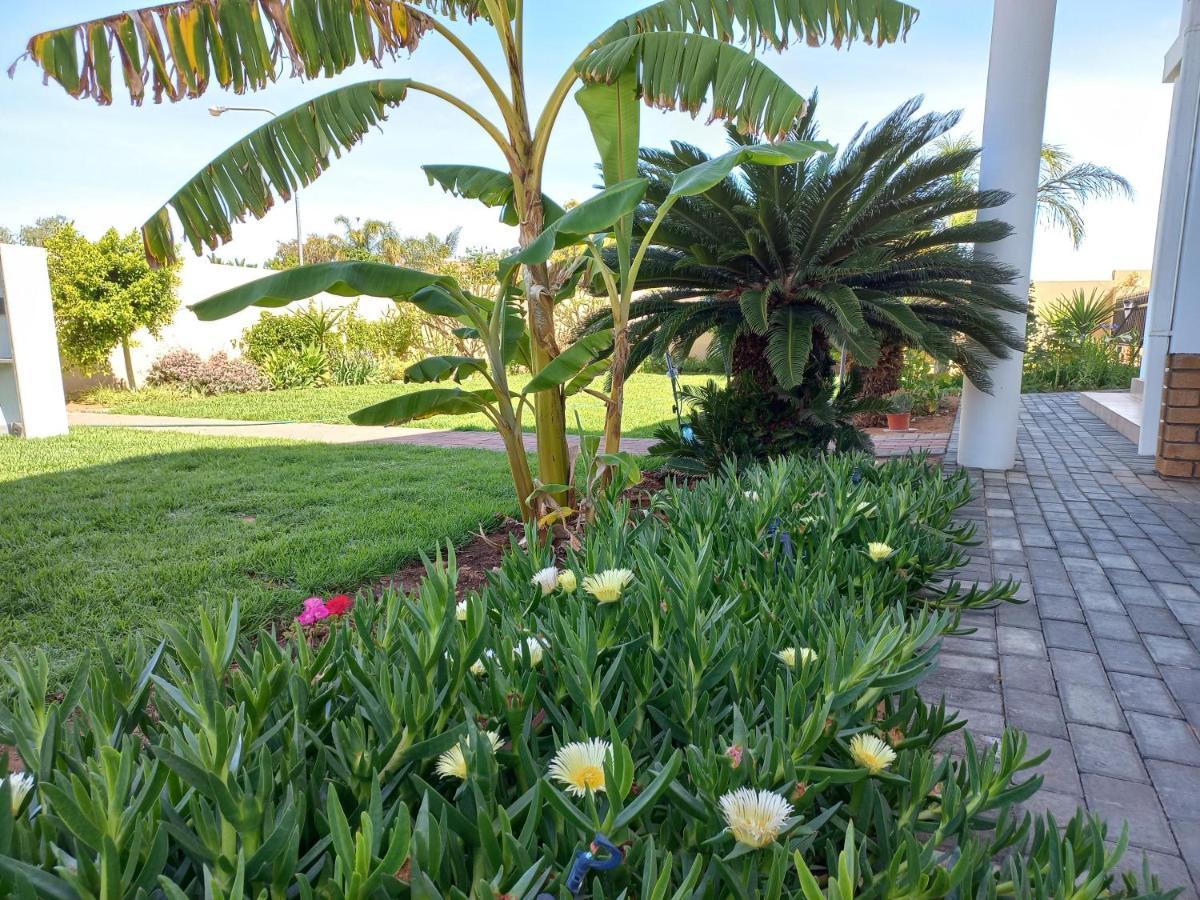 Come Home In Oudtshoorn Self-Catering Units Екстериор снимка