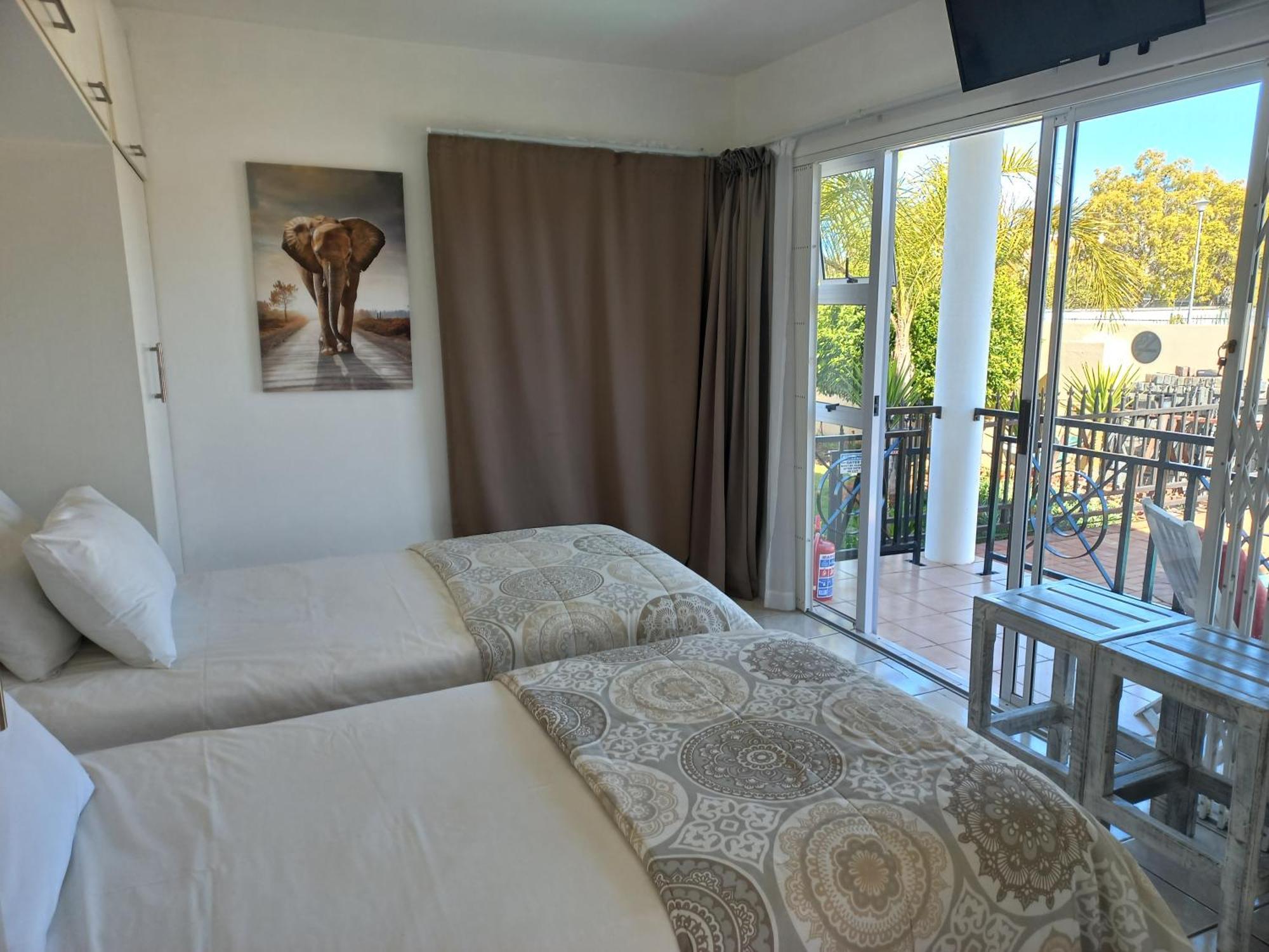 Come Home In Oudtshoorn Self-Catering Units Екстериор снимка